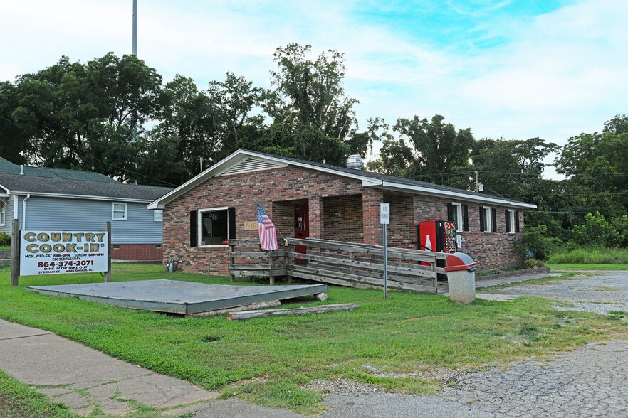 Primary Photo Of 27 E Main St, Ware Shoals Restaurant For Sale