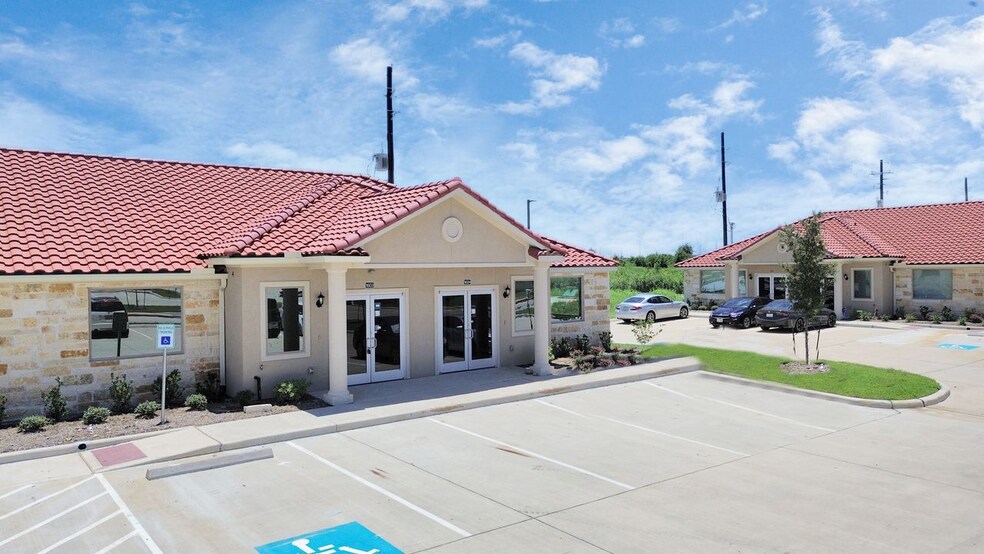 Primary Photo Of 2743 Smith Ranch Rd, Pearland Loft Creative Space For Lease