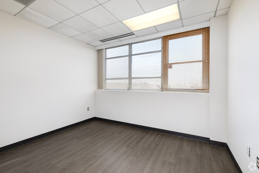 More Photos Of 6495 New Hampshire Ave, Hyattsville Unknown For Lease