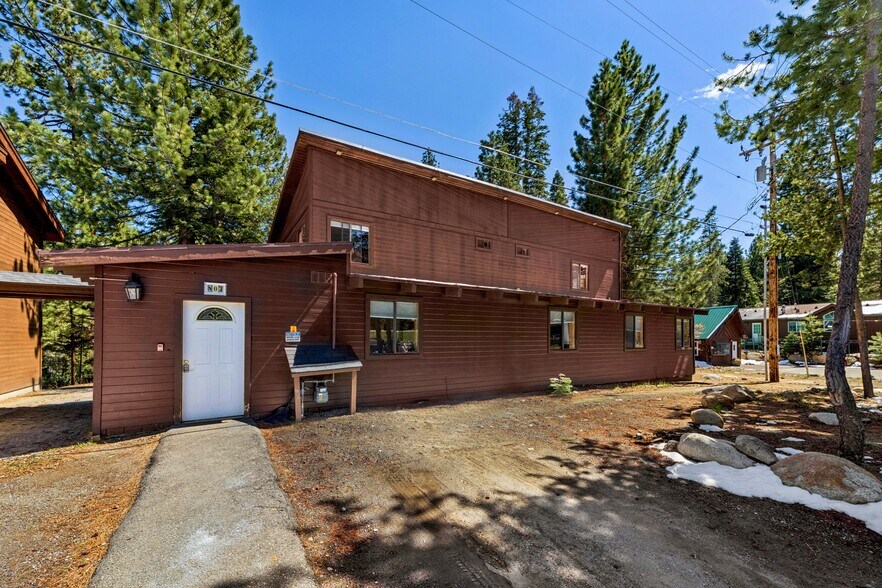 More Photos Of 804 Hwy 50, South Lake Tahoe Lodge Meeting Hall For Sale