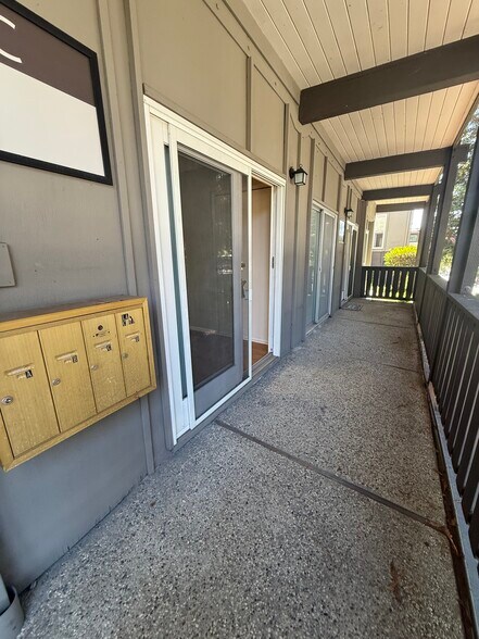 More Photos Of 1038 2nd St, Lafayette Apartments For Lease