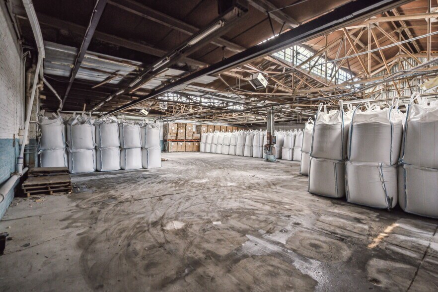 More Photos Of 2901 N 18th St, Philadelphia Warehouse For Sale
