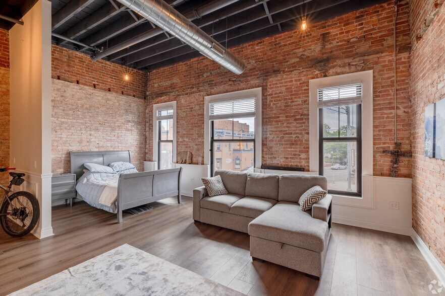More Photos Of 6 N Washington St, Oxford Multifamily For Sale