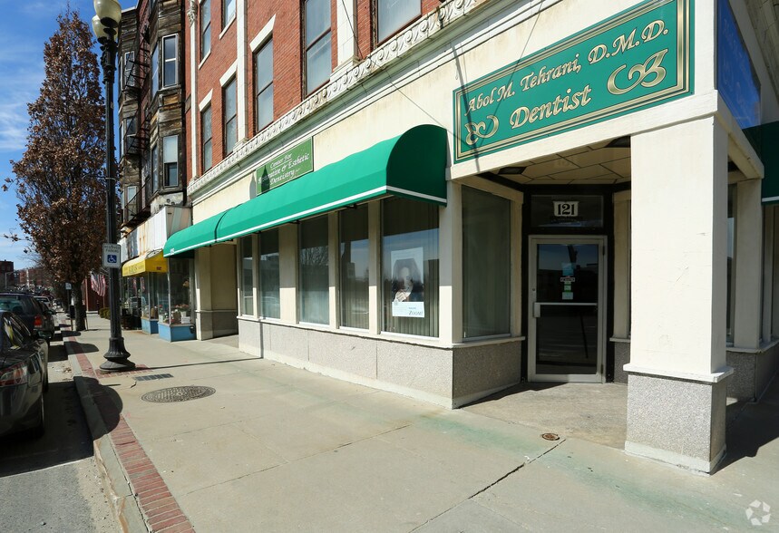 More Photos Of 119-125 Merrimack St, Haverhill Medical For Sale