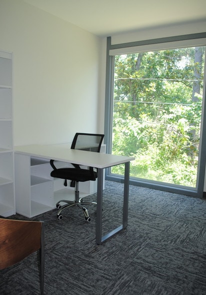 More Photos Of 26022 Budde Rd, The Woodlands Loft Creative Space For Sale