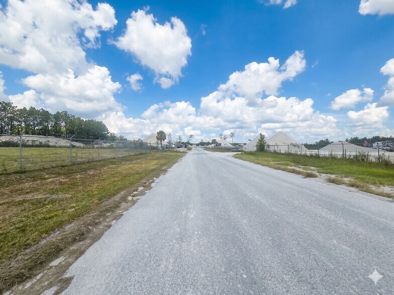 More Photos Of Industrial Park Rd, Green Cove Springs Land For Lease