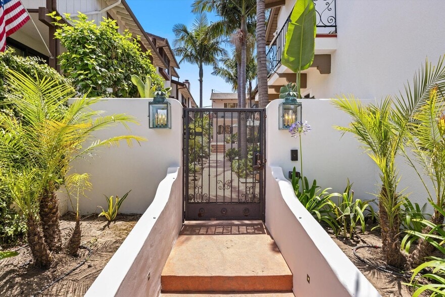 More Photos Of 440 Por La Mar Dr, Santa Barbara Apartments For Sale