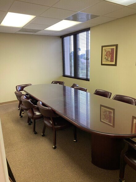 More Photos Of 570 Memorial Cir, Ormond Beach Medical For Lease