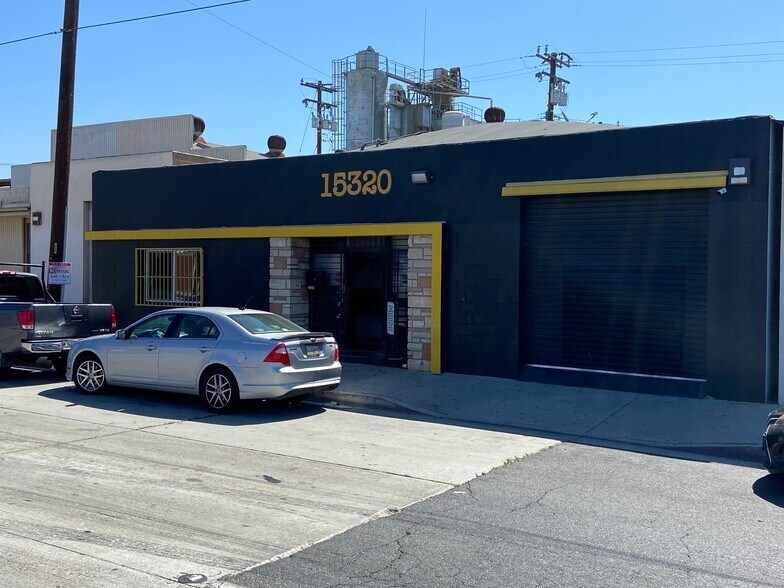 Primary Photo Of 15320 S Broadway, Gardena Warehouse For Sale
