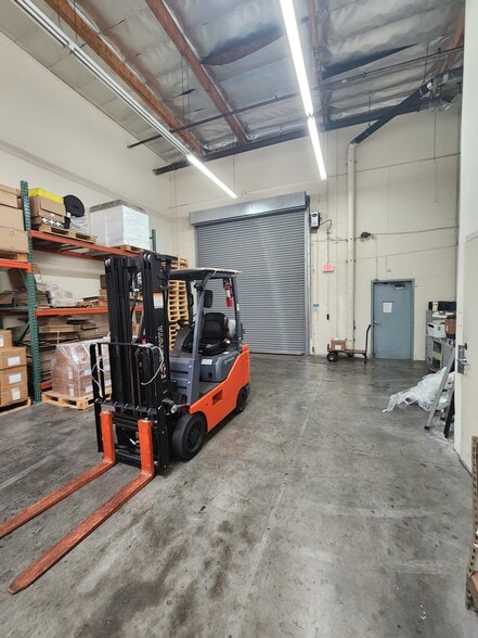 More Photos Of 236 Clary Ave, San Gabriel Warehouse For Sale