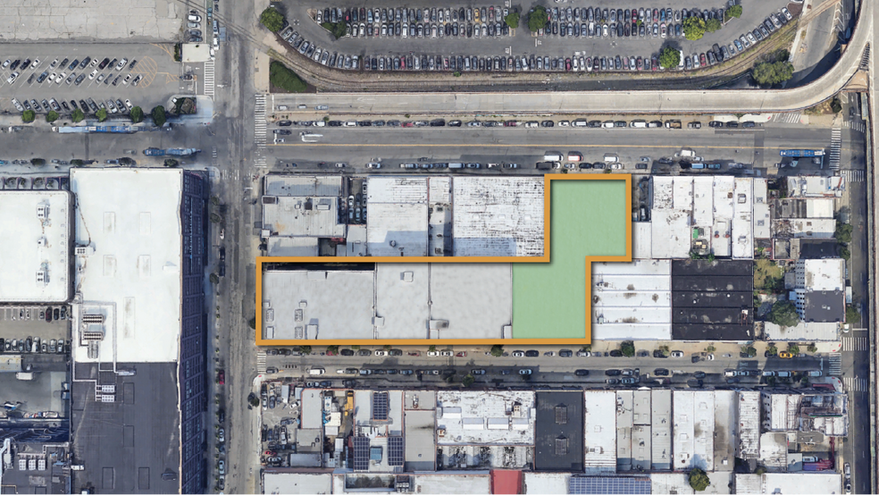 More Photos Of 3913 2nd Ave, Brooklyn Warehouse For Lease