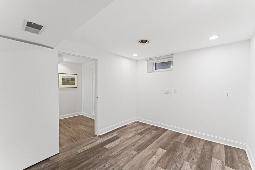 More Photos Of 1238 Post Rd, Fairfield Loft Creative Space For Lease