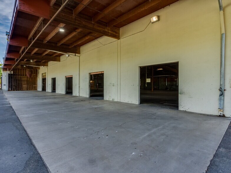 More Photos Of 16700 S Highway 99W, Amity Distribution For Sale