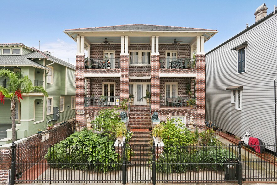 Primary Photo Of 918 Dauphine St, New Orleans Apartments For Sale