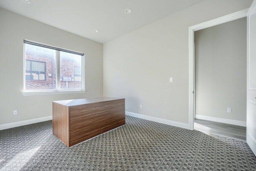 More Photos Of 2601 Little Elm Pky, Little Elm Coworking Space