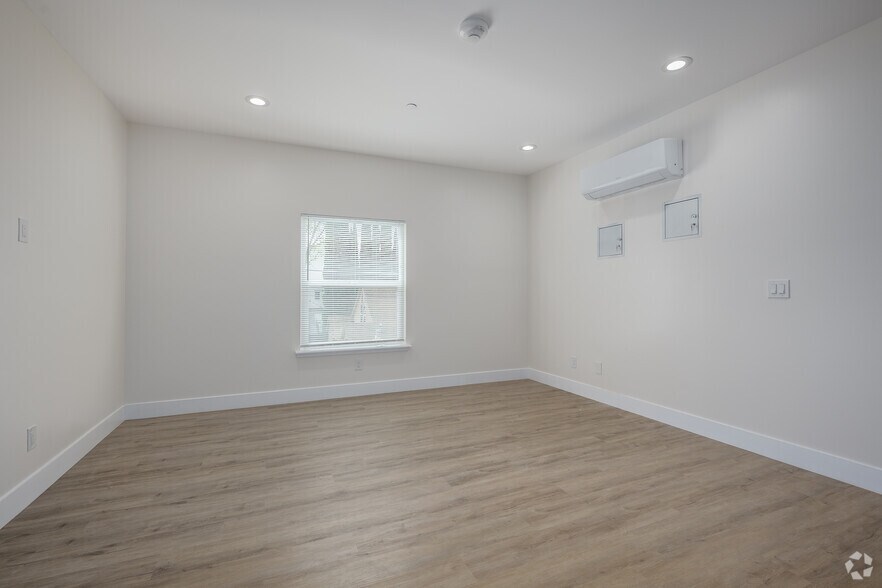More Photos Of 3000 T St, Sacramento Apartments For Sale
