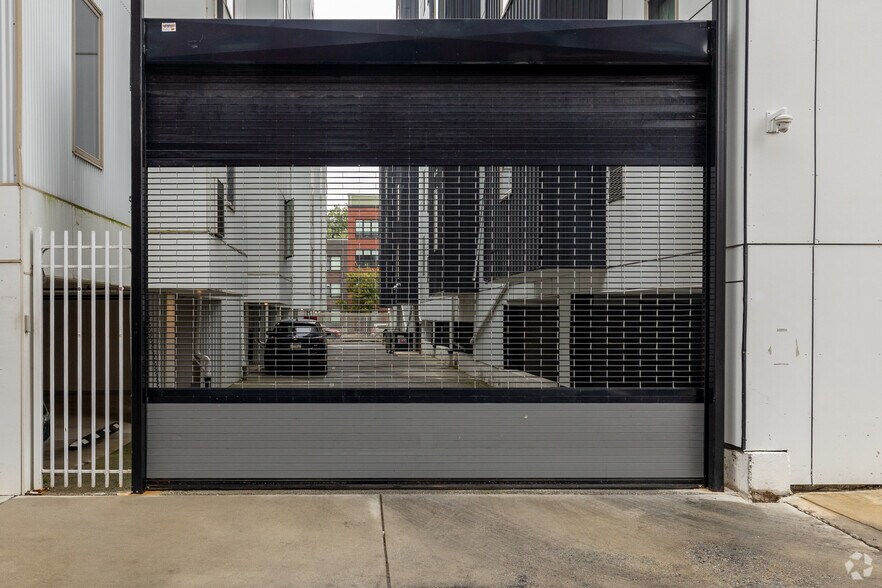 More Photos Of 1413 Germantown Ave, Philadelphia Flex For Lease