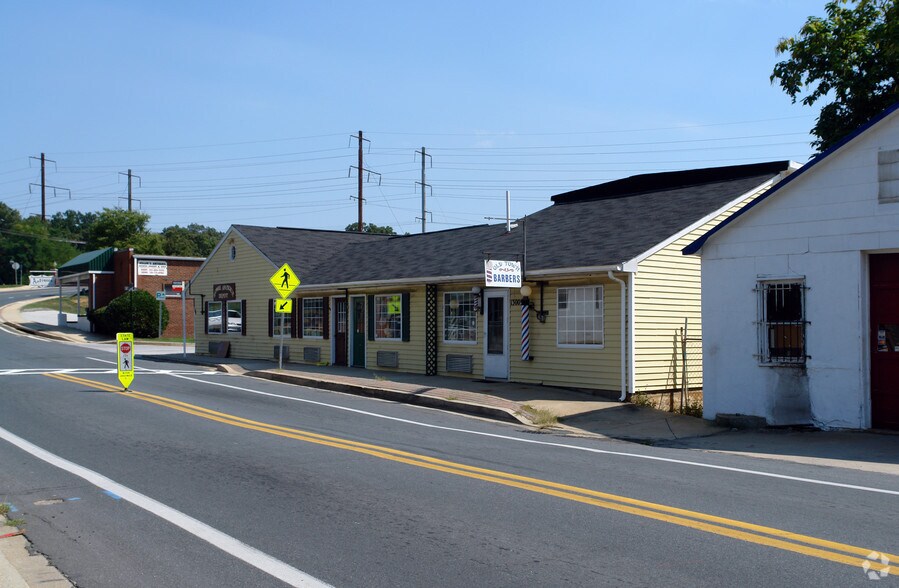 More Photos Of 13009-13015 9th St, Bowie General Retail For Sale