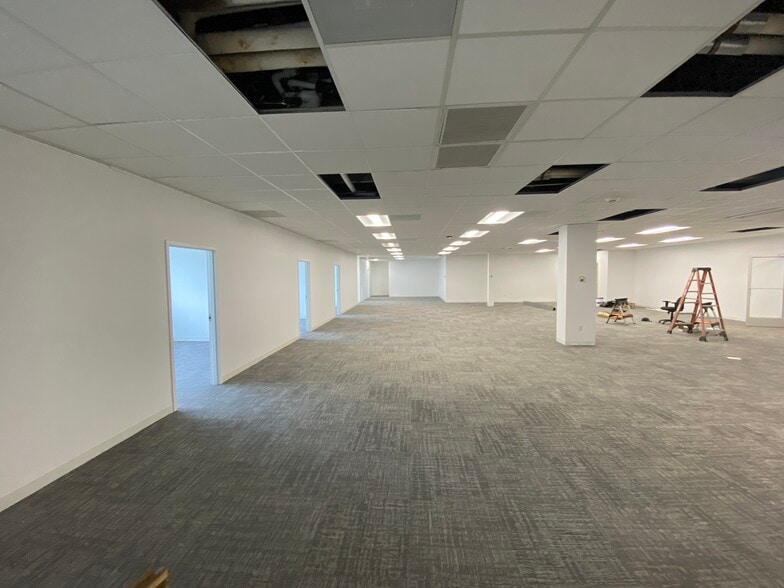 More Photos Of 7410 Northside Dr, North Charleston Medical For Lease