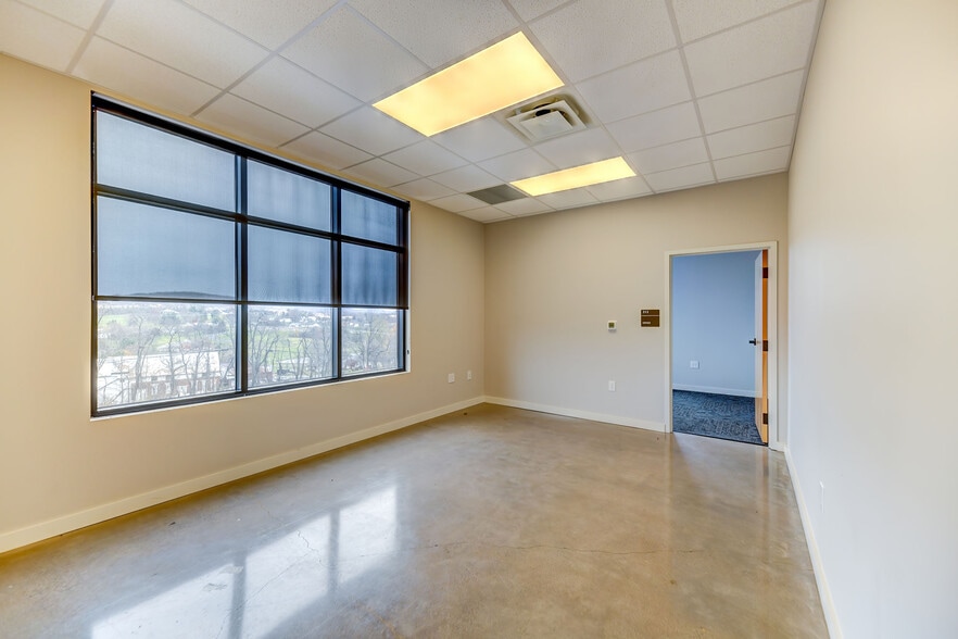 More Photos Of 1025 Alliance Park Dr, Bloomsburg Office For Lease