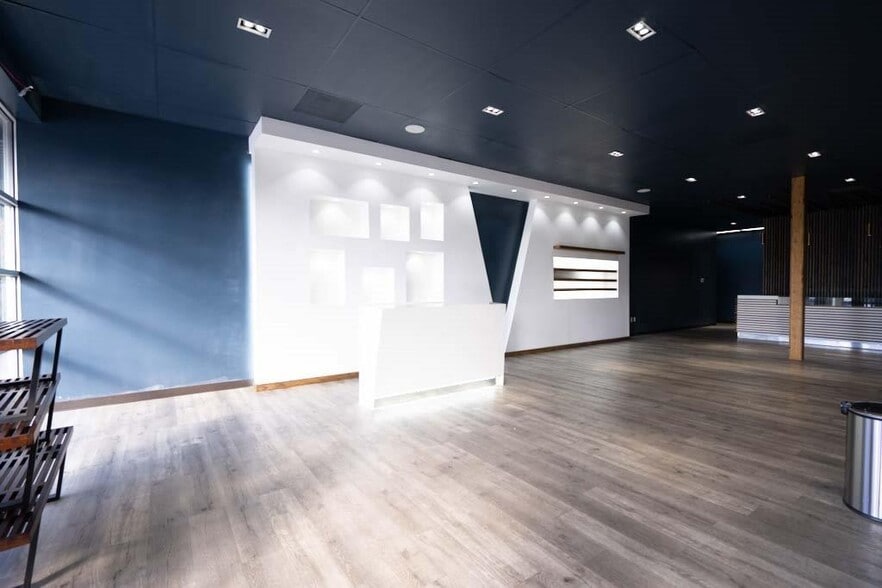 More Photos Of 3225 Harrison Ave NW, Olympia General Retail For Lease