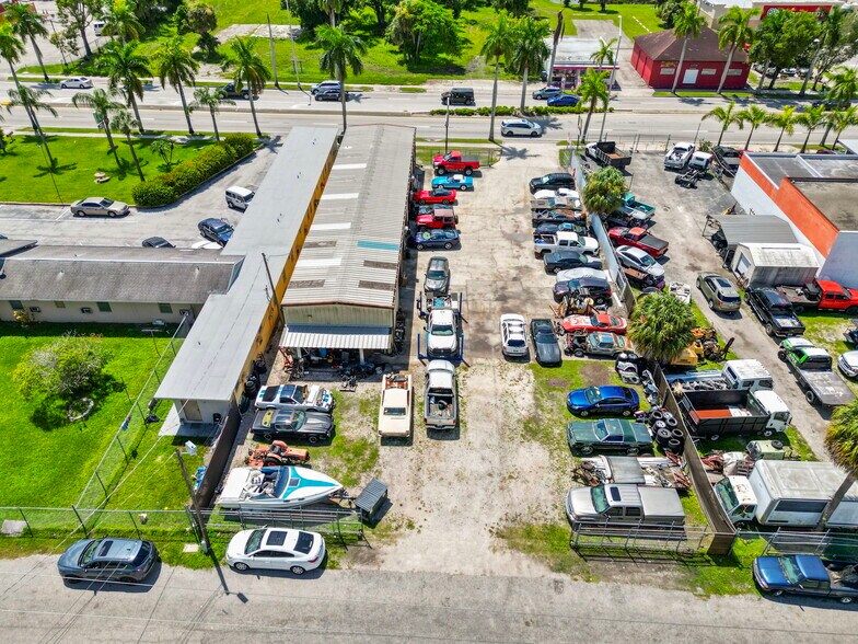More Photos Of 3875 Palm Beach Blvd, Fort Myers Auto Repair For Sale