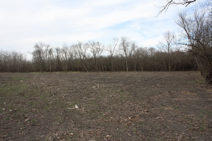 More Photos Of 100 Interstate 30, Greenville Land For Lease