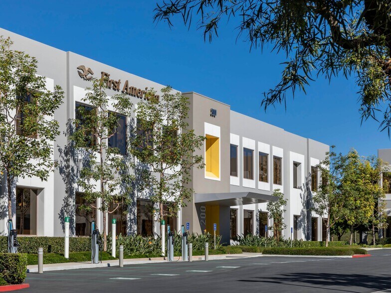 More Photos Of 200 Commerce Dr, Irvine Unknown For Lease