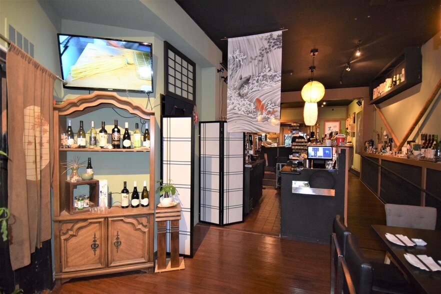 More Photos Of 1524-1526 Irving St, San Francisco Storefront Retail Residential For Sale