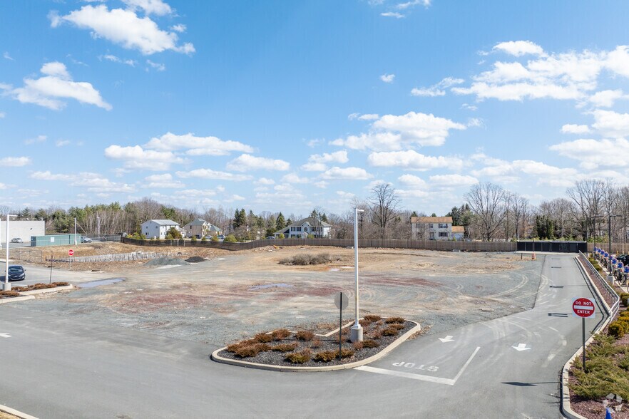 More Photos Of Route 940 & Mountain Dr, Mount Pocono Unknown For Lease
