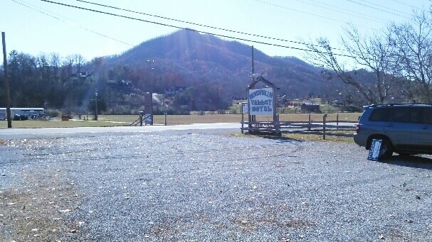 More Photos Of 3804 Wears Valley Rd, Sevierville Hospitality For Sale