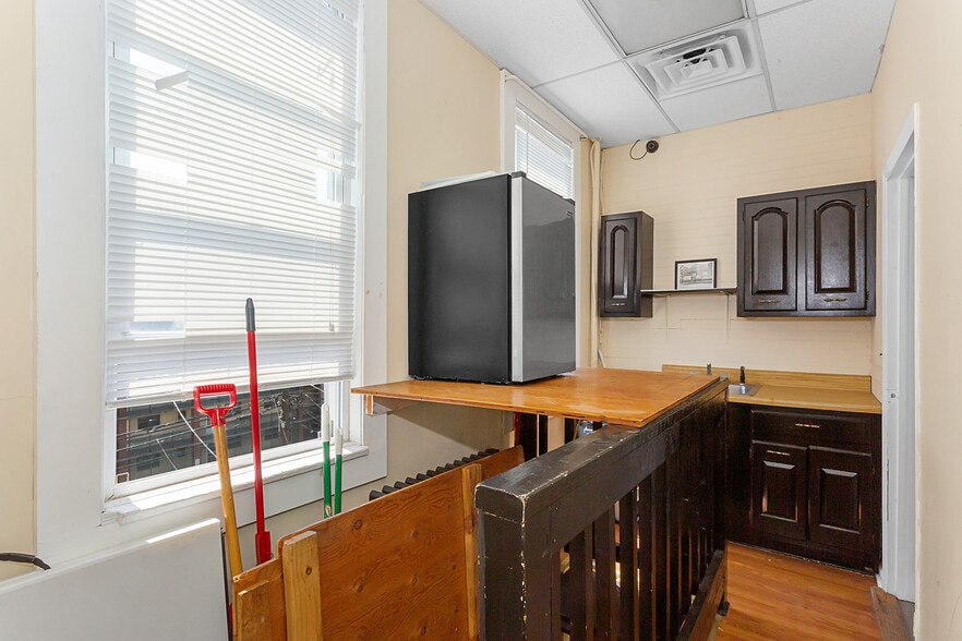 More Photos Of 416 Main St, Boonton Storefront For Sale