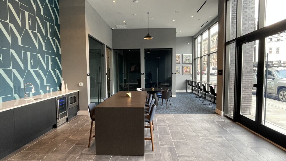 More Photos Of 50-56 Norfolk St, Newark Apartments For Lease