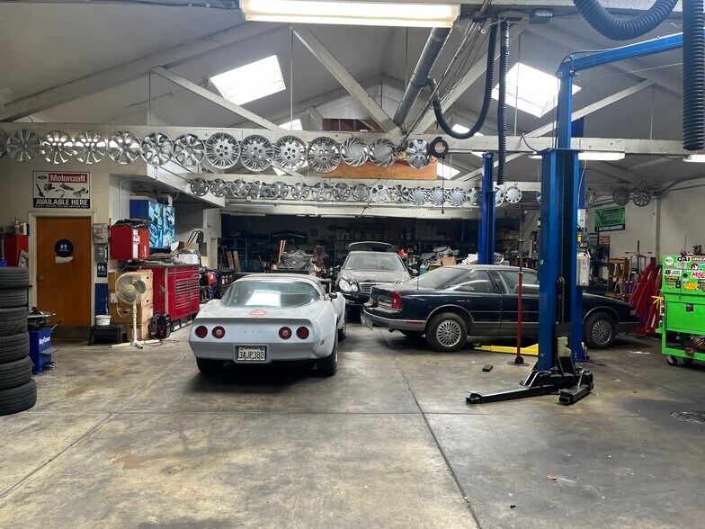 More Photos Of 2132 Dwight Way, Berkeley Auto Repair For Sale