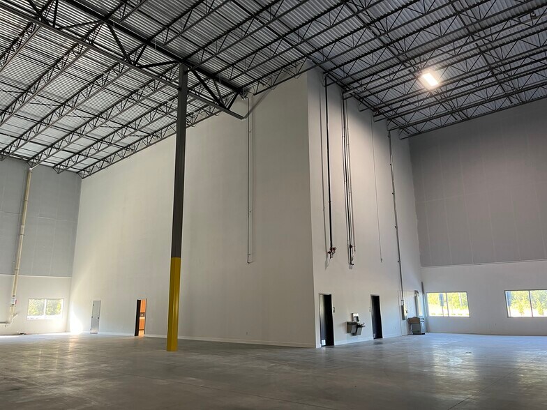 More Photos Of 201 Route 73 S, Palmyra Warehouse For Lease