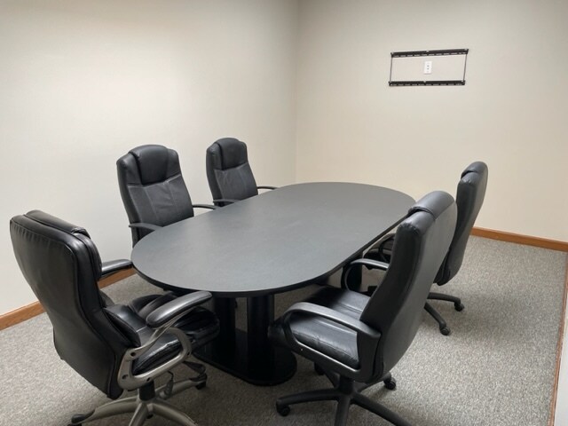 More Photos Of 28085 N Ashley Cir, Libertyville Medical For Sale