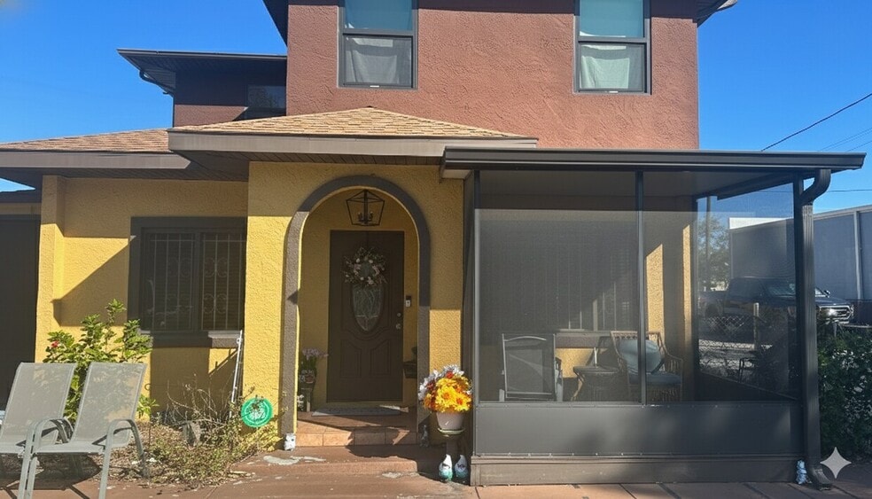More Photos Of 117 9th Ave, Bradenton Apartments For Sale