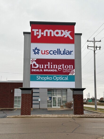 More Photos Of 1210-1226 S Koeller st, Oshkosh General Retail For Sale