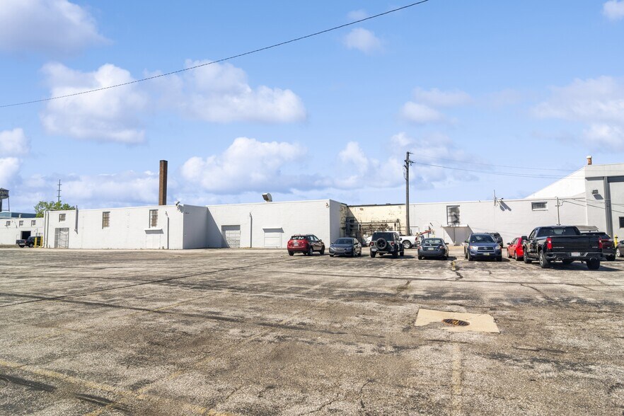 More Photos Of 29100 Lakeland Blvd, Wickliffe Manufacturing For Lease