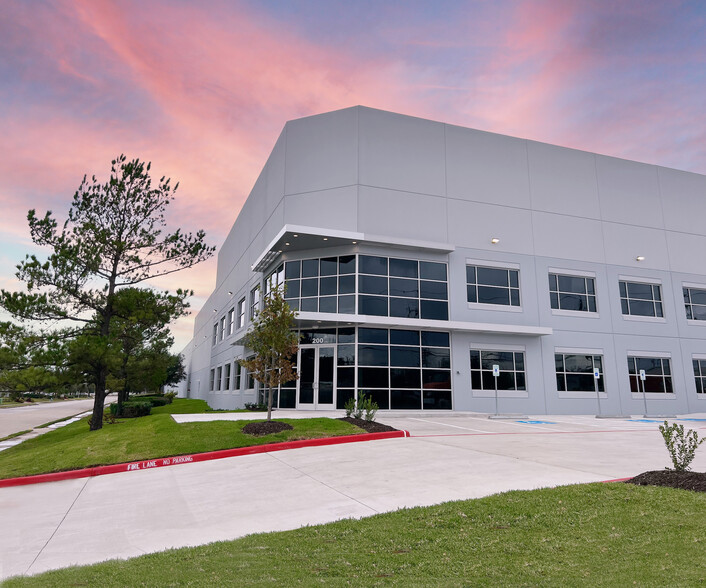 Primary Photo Of 10000 W Sam Houston Pky N, Houston Warehouse For Lease