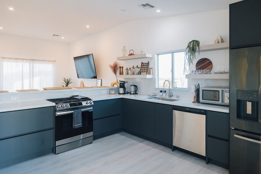 More Photos Of 60323 Granada Dr, Joshua Tree Specialty For Sale