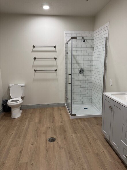 More Photos Of 2064 Prospector Ave, Park City Medical For Sale