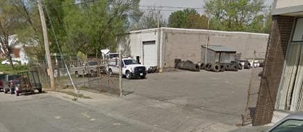More Photos Of 2002 Williamson Rd NW, Roanoke Auto Repair For Lease
