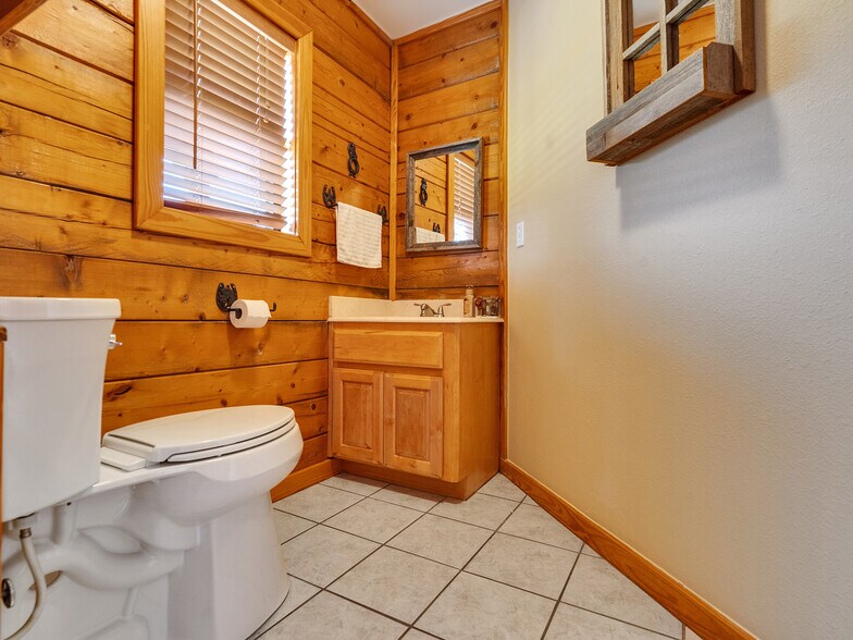 More Photos Of 325 Forest Service 217 Rd, Shepherd Specialty For Sale