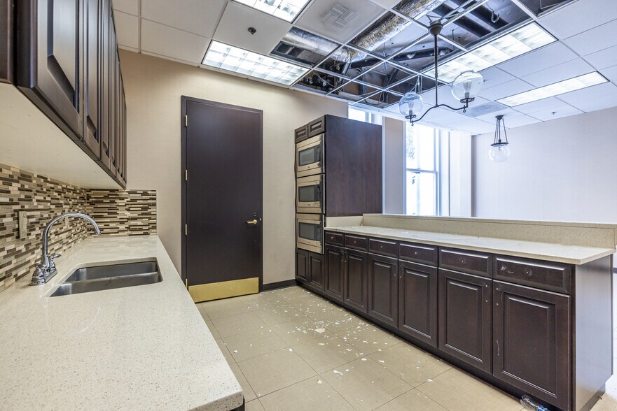 More Photos Of 57 Forsyth St NW, Atlanta Apartments For Lease