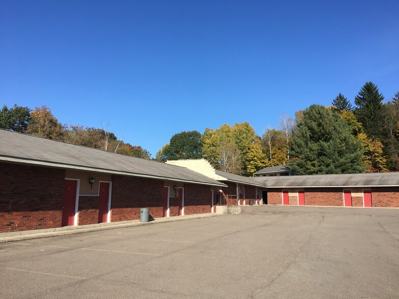 More Photos Of 7462 Seneca Rd N, Hornell Hotel For Sale