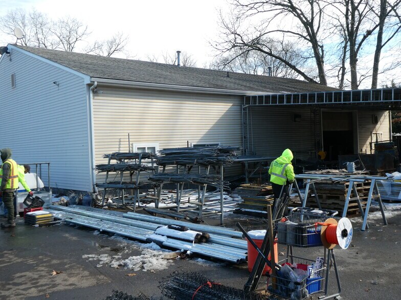 More Photos Of 127 Haddon Ave, Berlin Township Flex For Sale