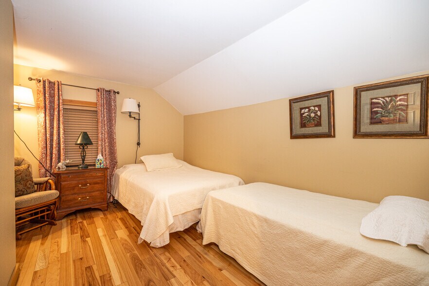 More Photos Of 10338 Big Arbor Vitae Dr, Woodruff Restaurant For Sale