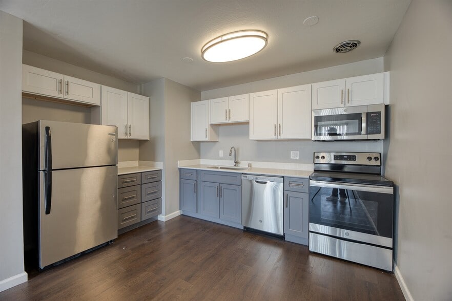 More Photos Of 1709 Shattuck Ave, Berkeley Apartments For Sale