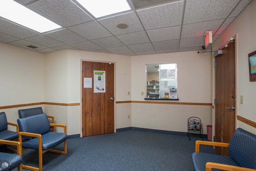 More Photos Of 7421 N University Dr, Tamarac Medical For Sale